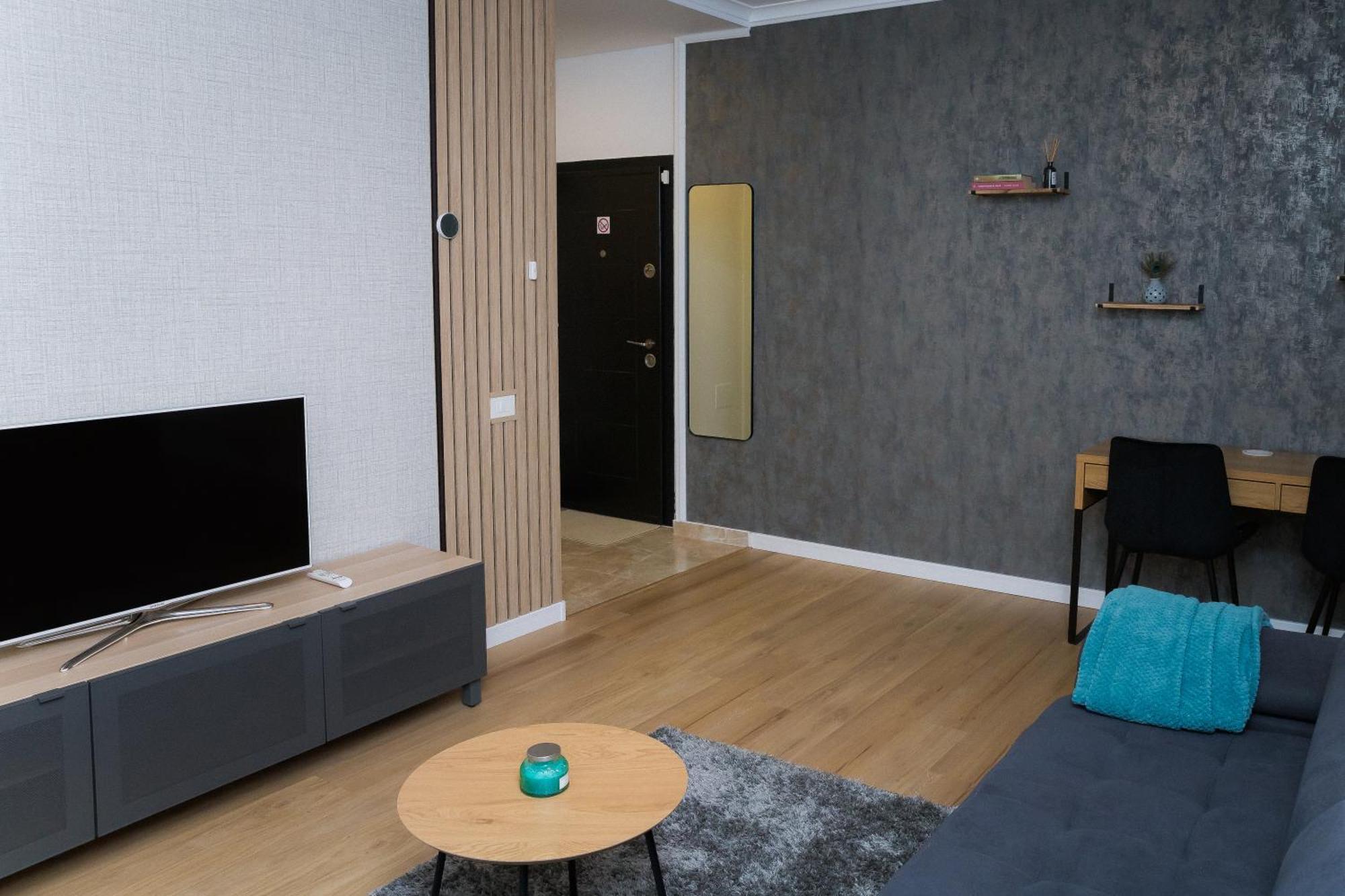 Elysian Urbanscape Brown, 2 Rooms, Near Bucharest Chiajna Exterior photo